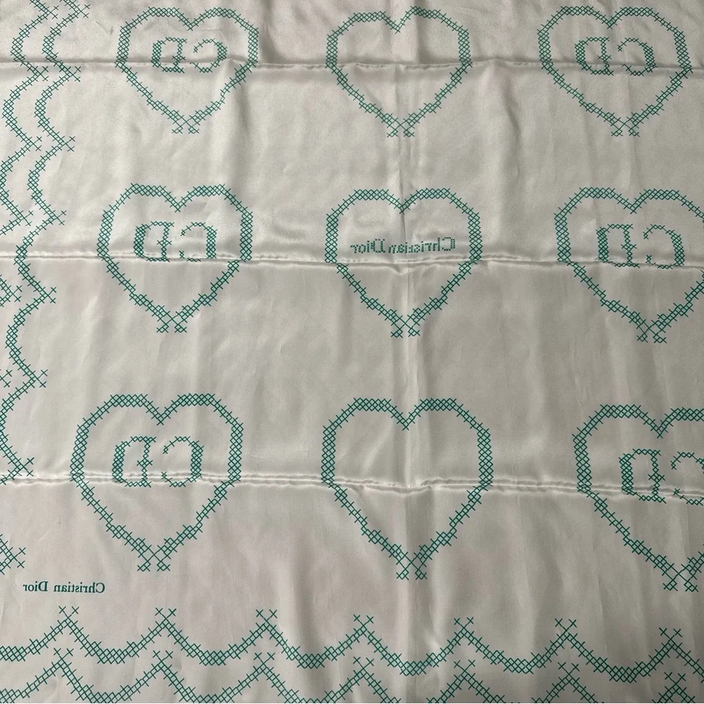 🇫🇷 Christian Dior Silk Neckerchief